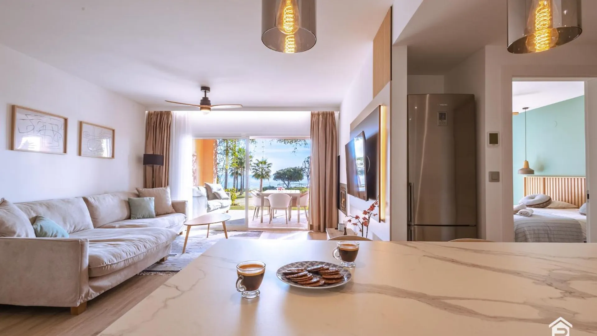 Apartment Los Molinos On The Beachfront With Pool Estepona 0*,  Spain